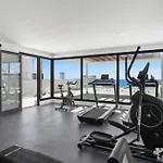 Vivi Homes - Solara 아파트