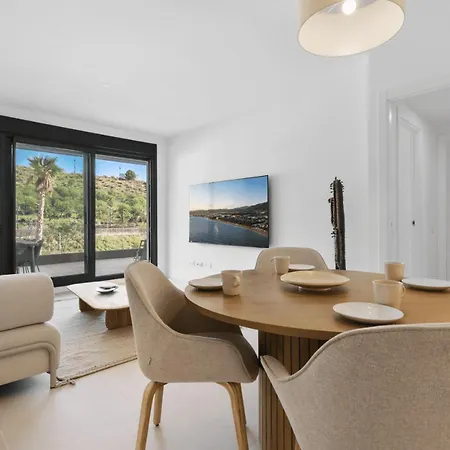 Vivi Homes - Solara * Fuengirola