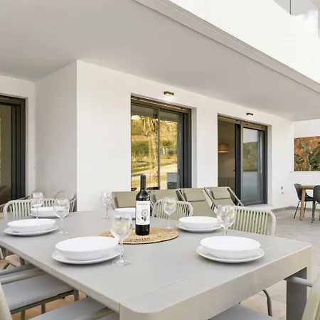 Vivi Homes - Solara Διαμέρισμα